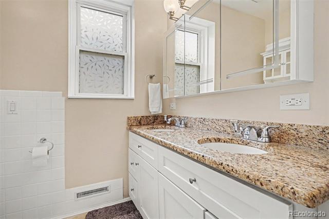 2180 N Gilpin Street Denver CO 80205 | MLS #7242259 Image 12