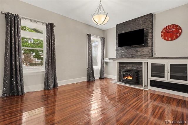 2180 N Gilpin Street Denver CO 80205 | MLS #7242259 Image 3
