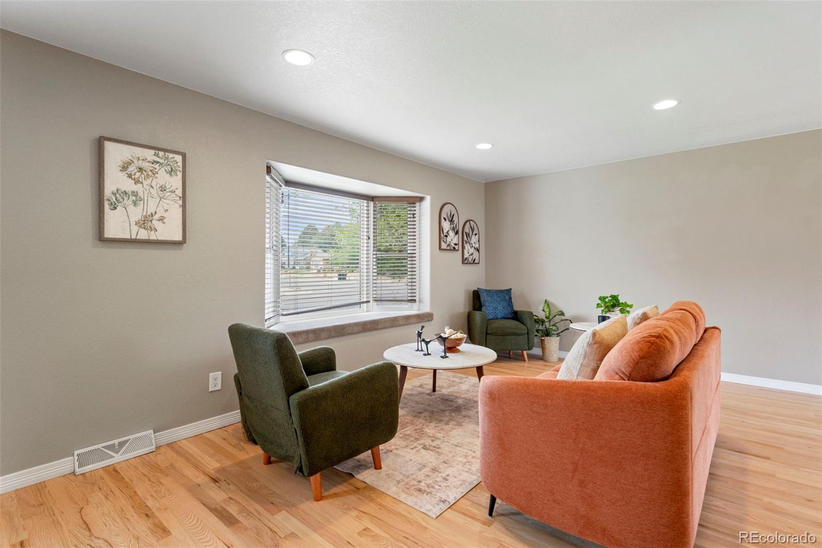 8330 Chase Drive Arvada CO 80003 | MLS #7334944 Image 3