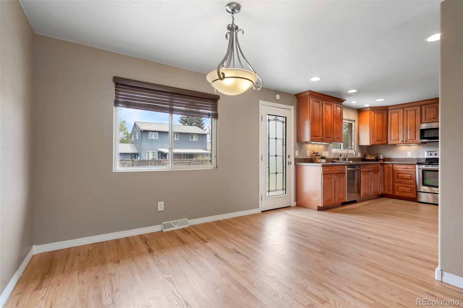 8330 Chase Drive Arvada CO 80003 | MLS #7334944 Image 9
