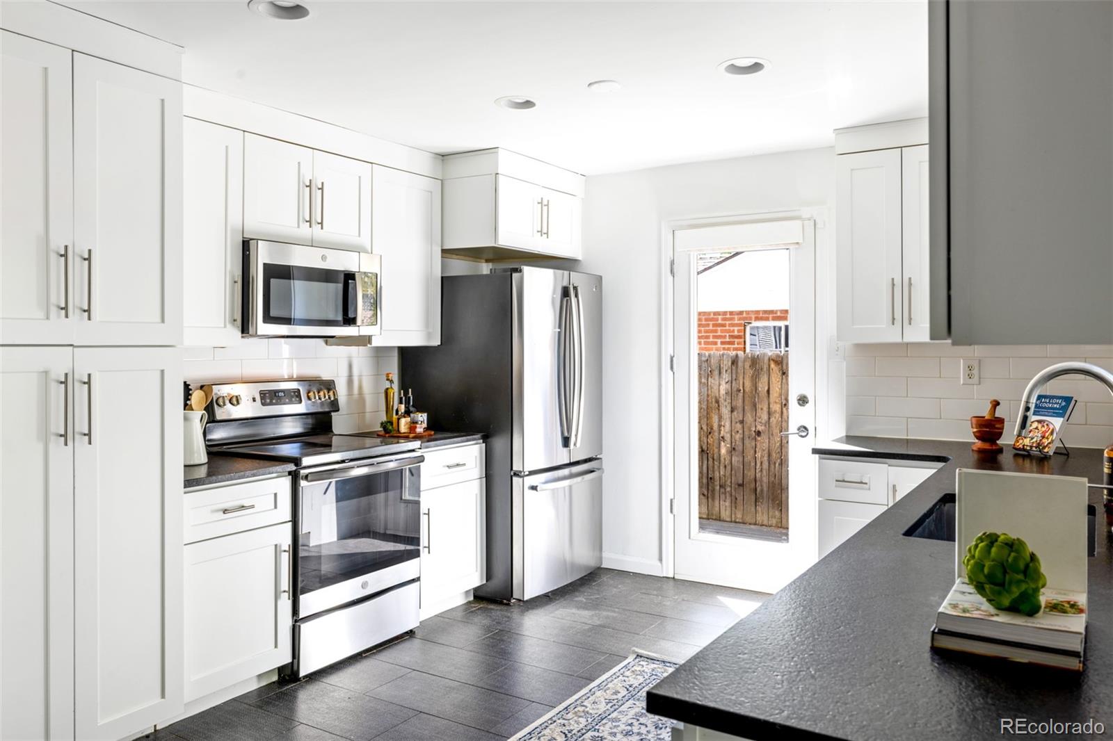 1655 Quay Street Denver CO 80214 | MLS #7434378 Image 10