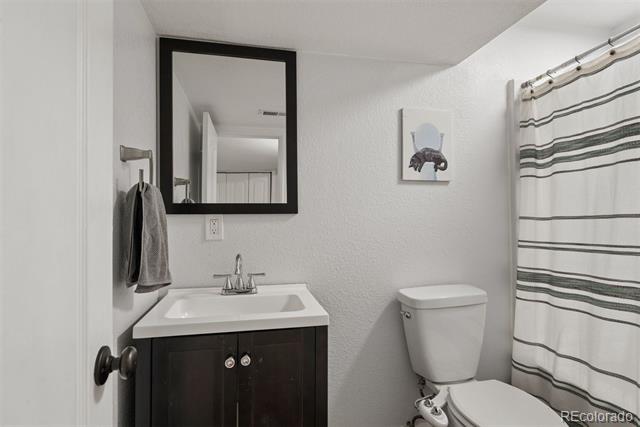 7090 W Phillips Avenue Littleton CO 80128 | MLS #7573741 Image 36