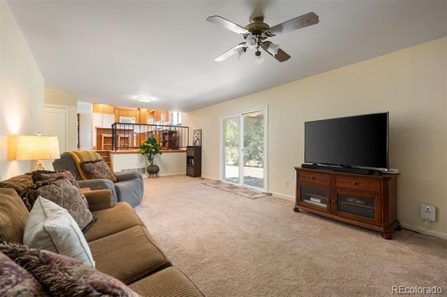 2220 S Beech Court Denver CO 80228 | MLS #7621132 Image 6
