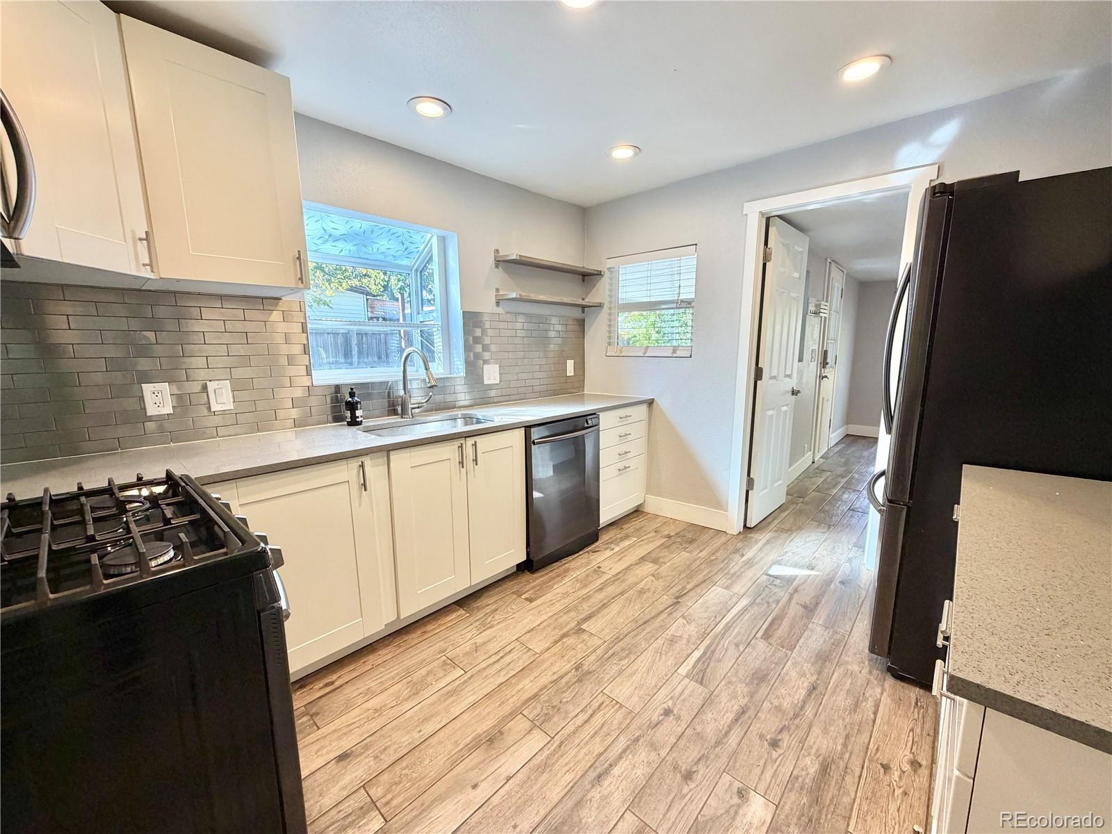 4971 Grove Street Denver CO 80221 | MLS #7736819 Image 2