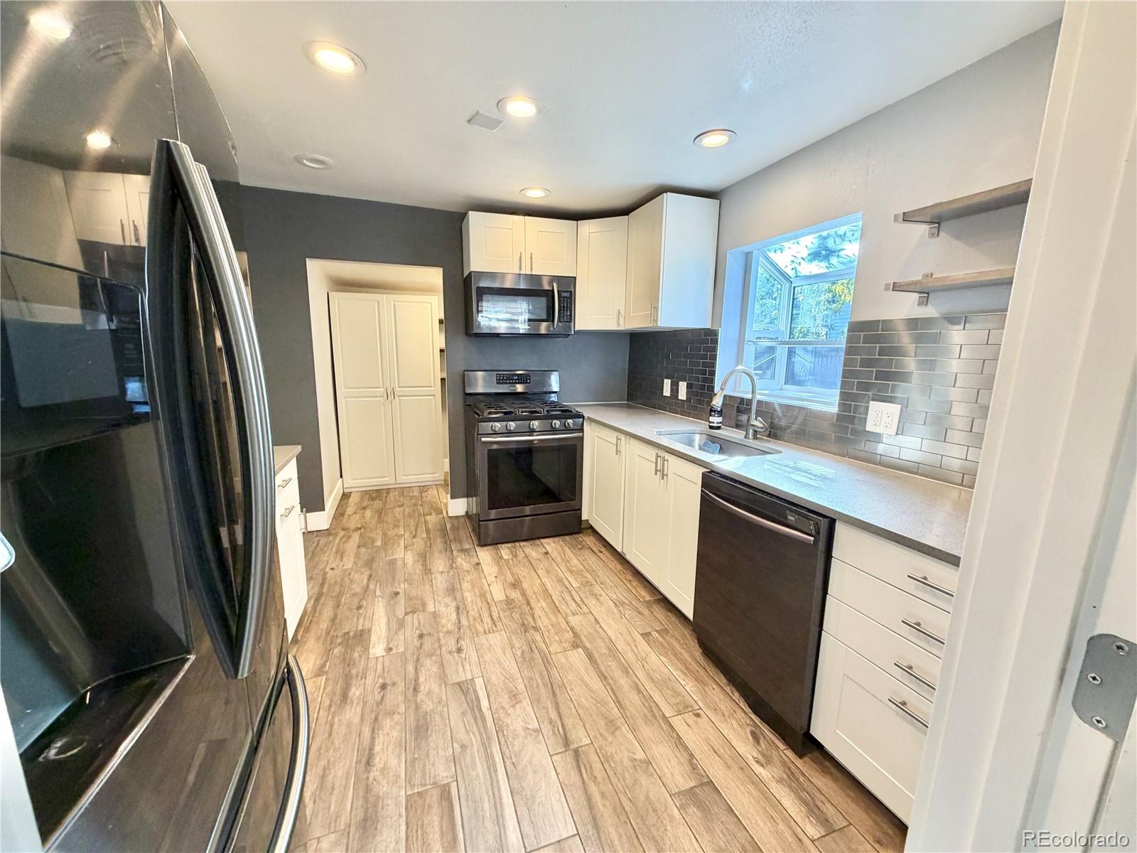 4971 Grove Street Denver CO 80221 | MLS #7736819 Image 3