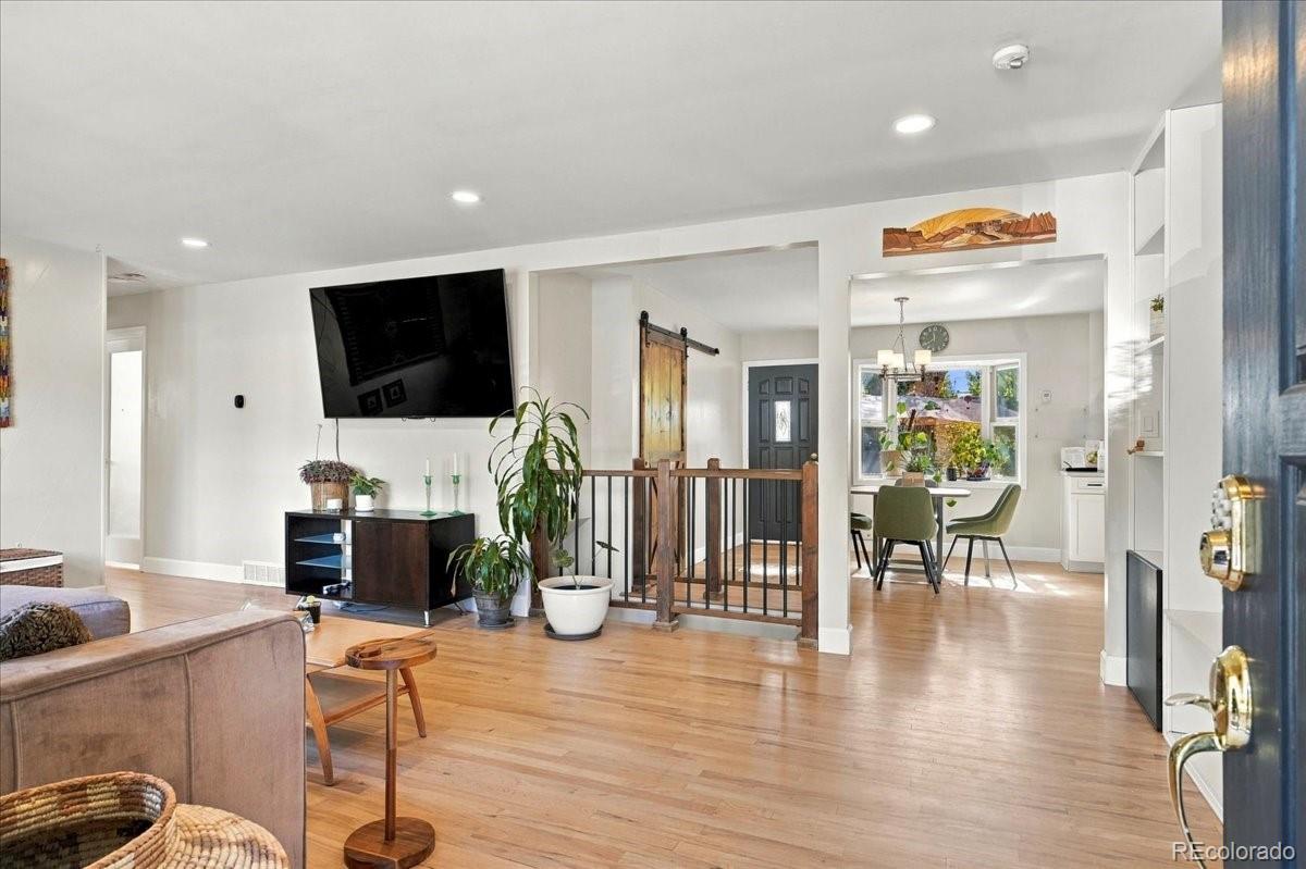 3150 W Layton Avenue Englewood CO 80110 | MLS #7764537 Image 3