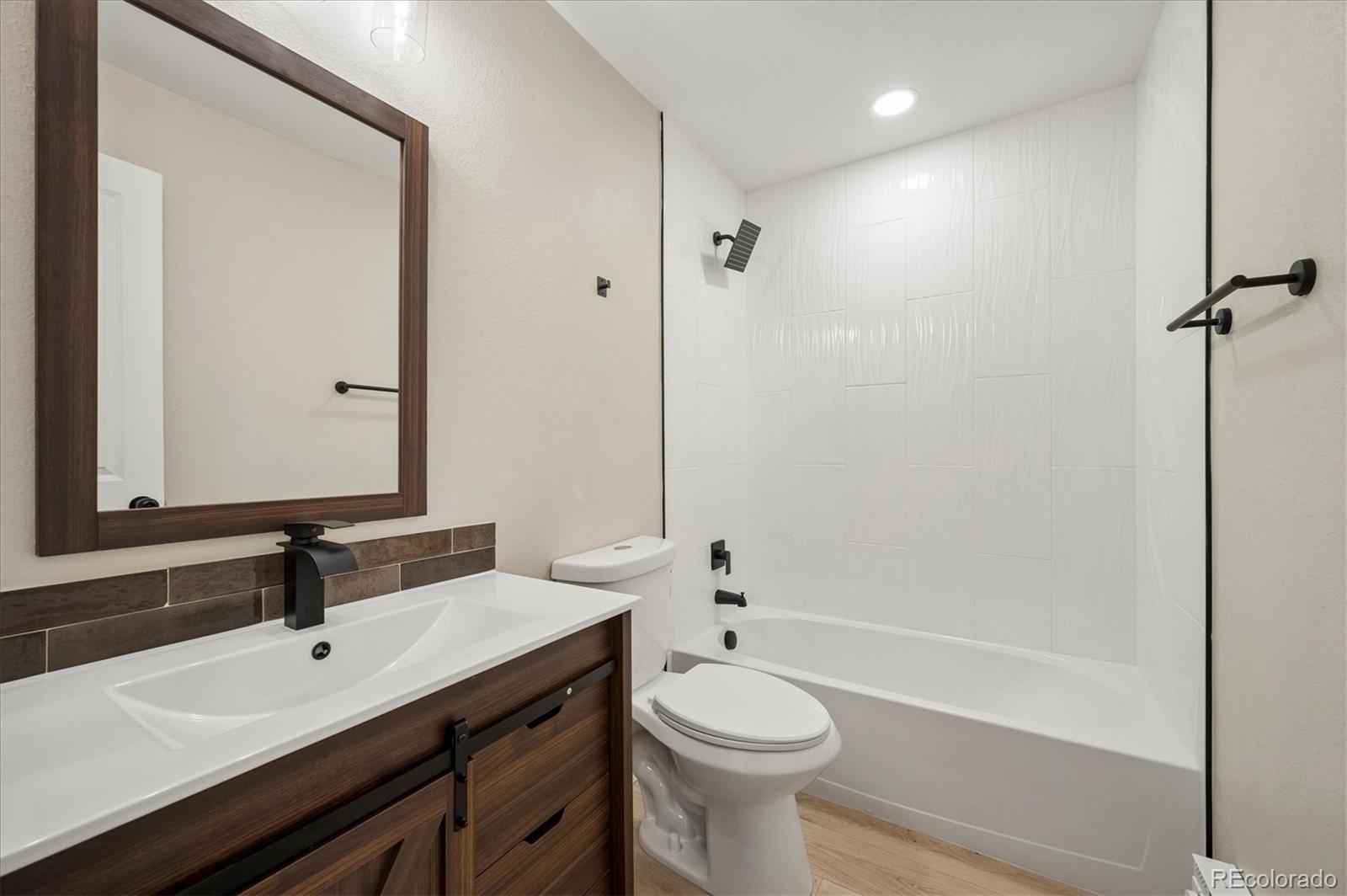 2793 S Knox Court Denver CO 80236 | MLS #7948195 Image 15