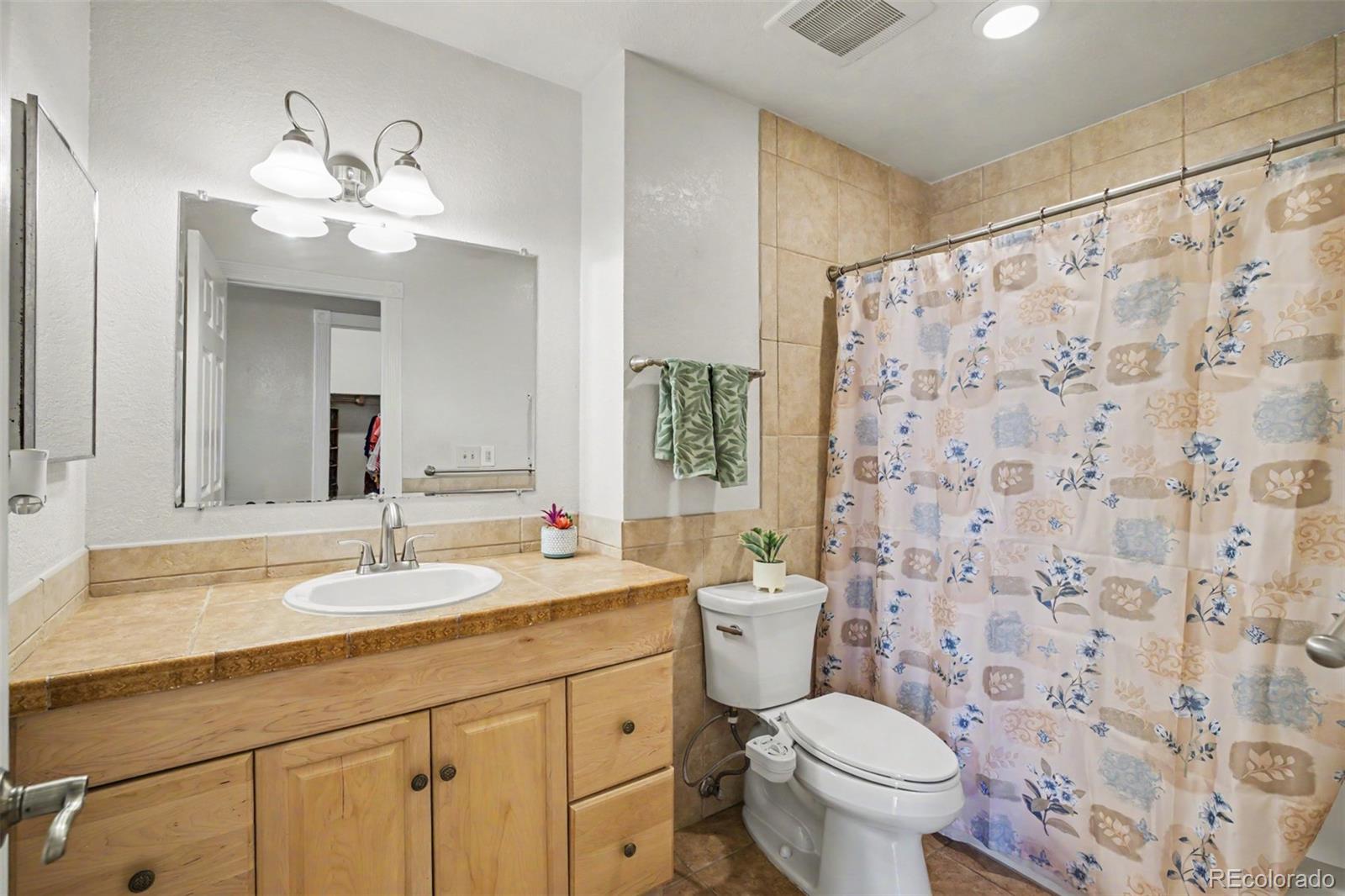 5671 W 71st Avenue Arvada CO 80003 | MLS #8015369 Image 18