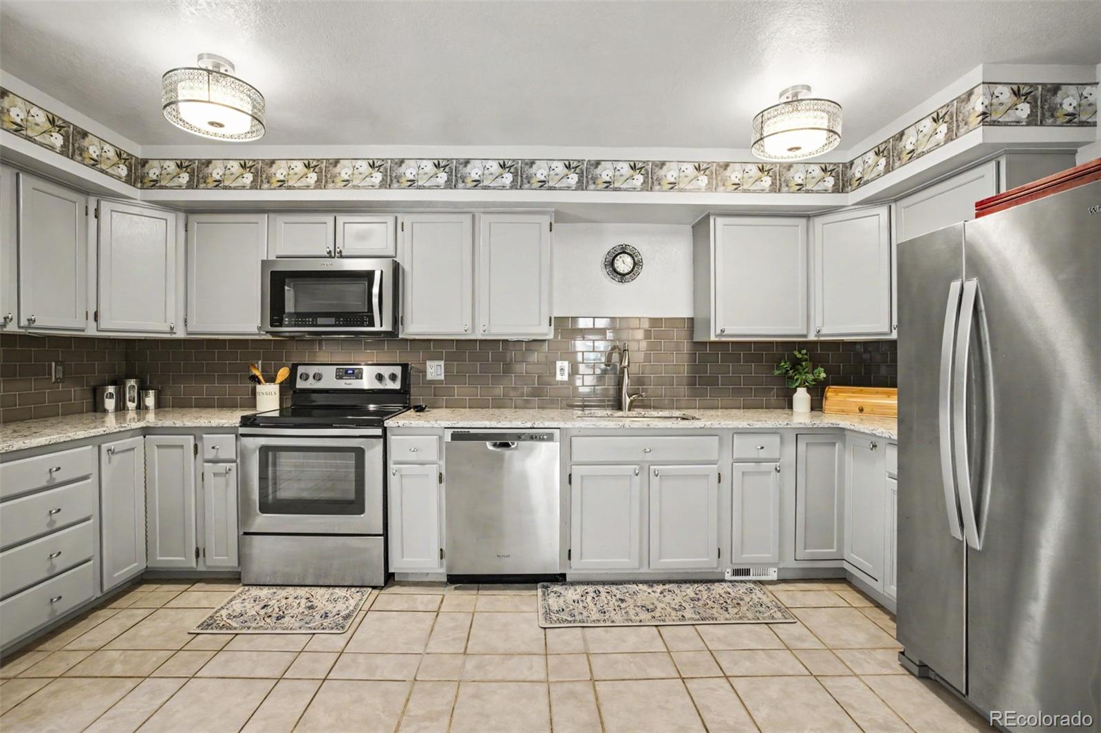 5671 W 71st Avenue Arvada CO 80003 | MLS #8015369 Image 8