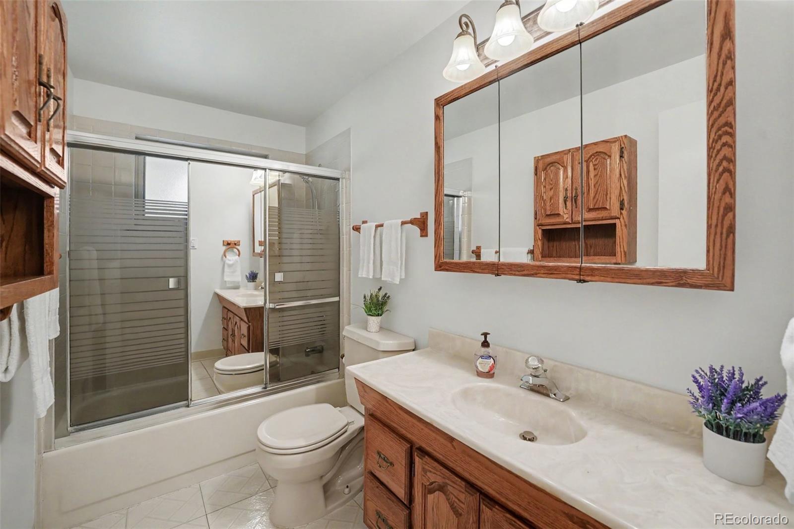 6644 S Penrose Court Centennial CO 80121 | MLS #8031277 Image 10