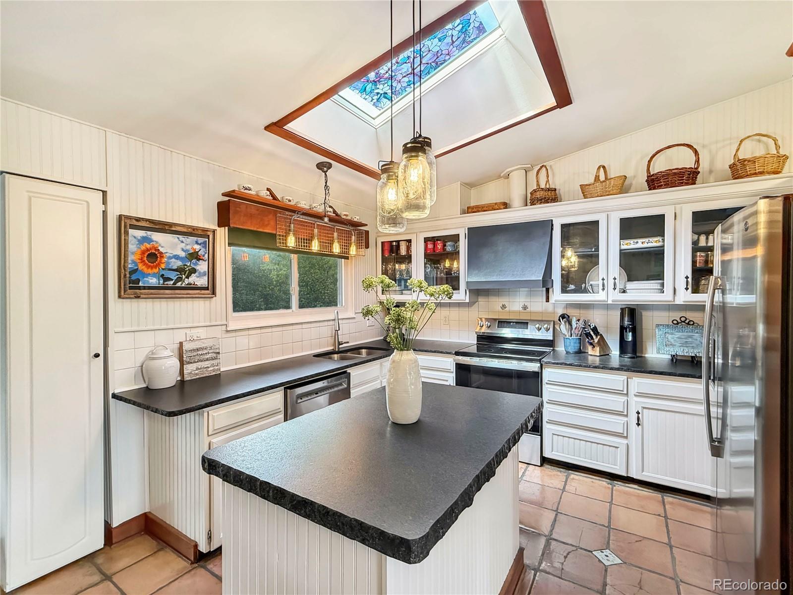 13232 W Layton Avenue Morrison CO 80465 | MLS #8063325 Image 1