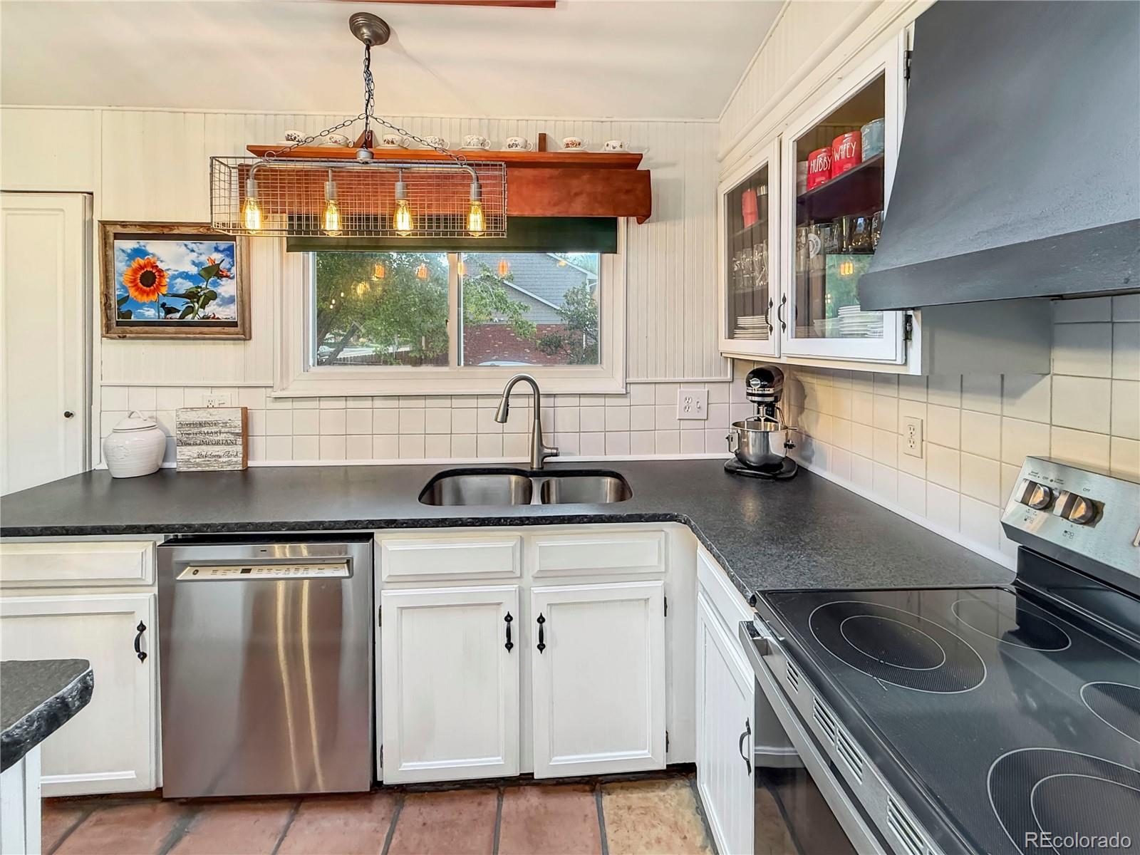 13232 W Layton Avenue Morrison CO 80465 | MLS #8063325 Image 2