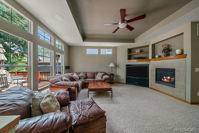 2585 Mckay Landing Parkway Broomfield CO 80023 | MLS #8077049 Image 8