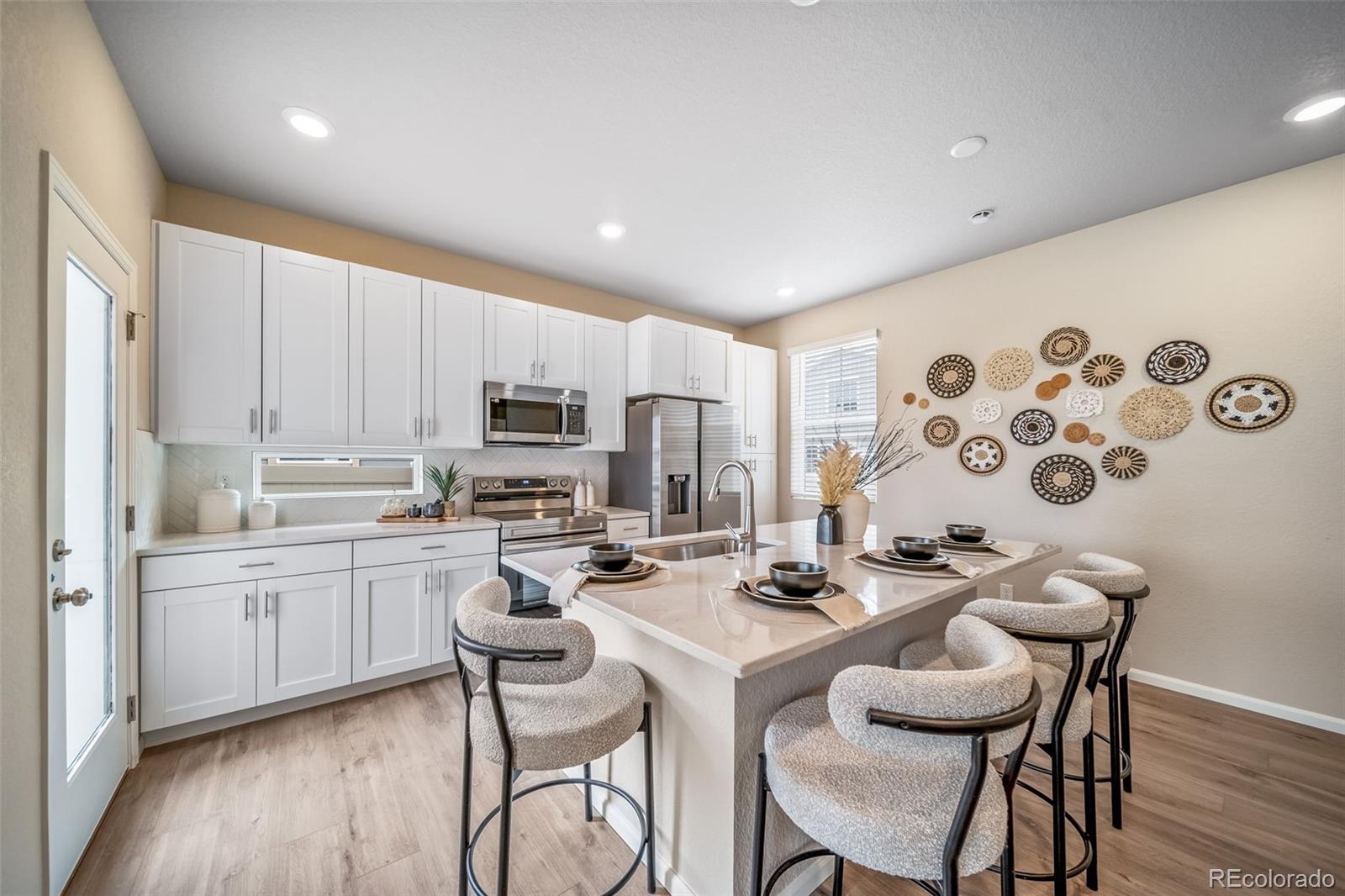 22291 E 38th Place Aurora CO 80019 | MLS #8198681 Image 1