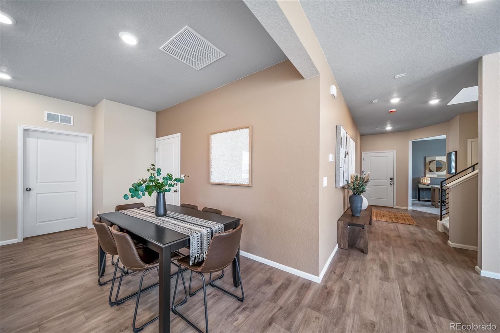 22291 E 38th Place Aurora CO 80019 | MLS #8198681 Image 11