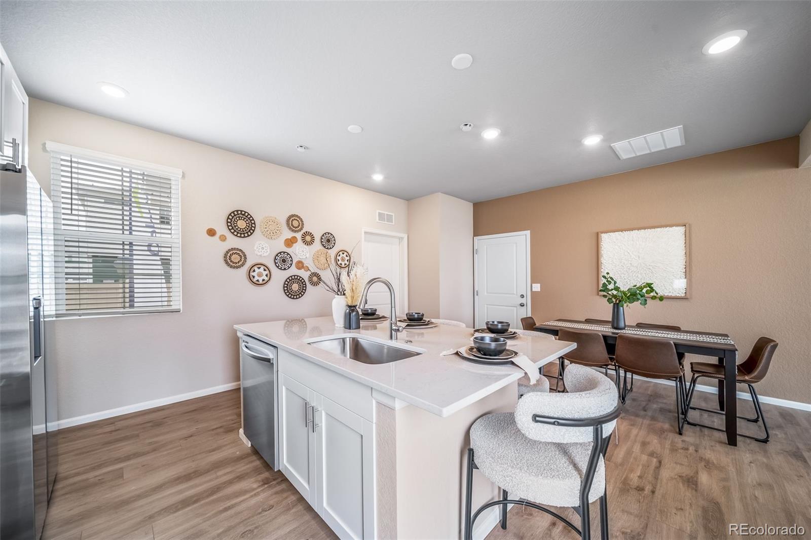 22291 E 38th Place Aurora CO 80019 | MLS #8198681 Image 5