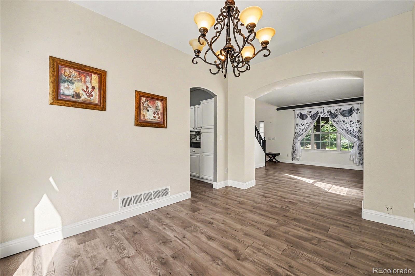 9026 W Remington Place Littleton CO 80128 | MLS #8260467 Image 12