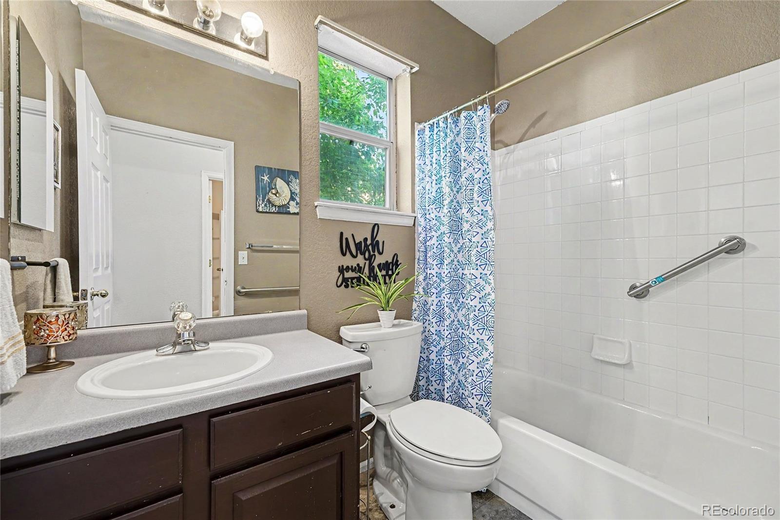 9026 W Remington Place Littleton CO 80128 | MLS #8260467 Image 18