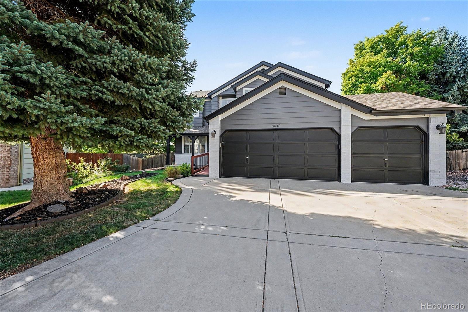 9026 W Remington Place Littleton CO 80128 | MLS #8260467 Image 2