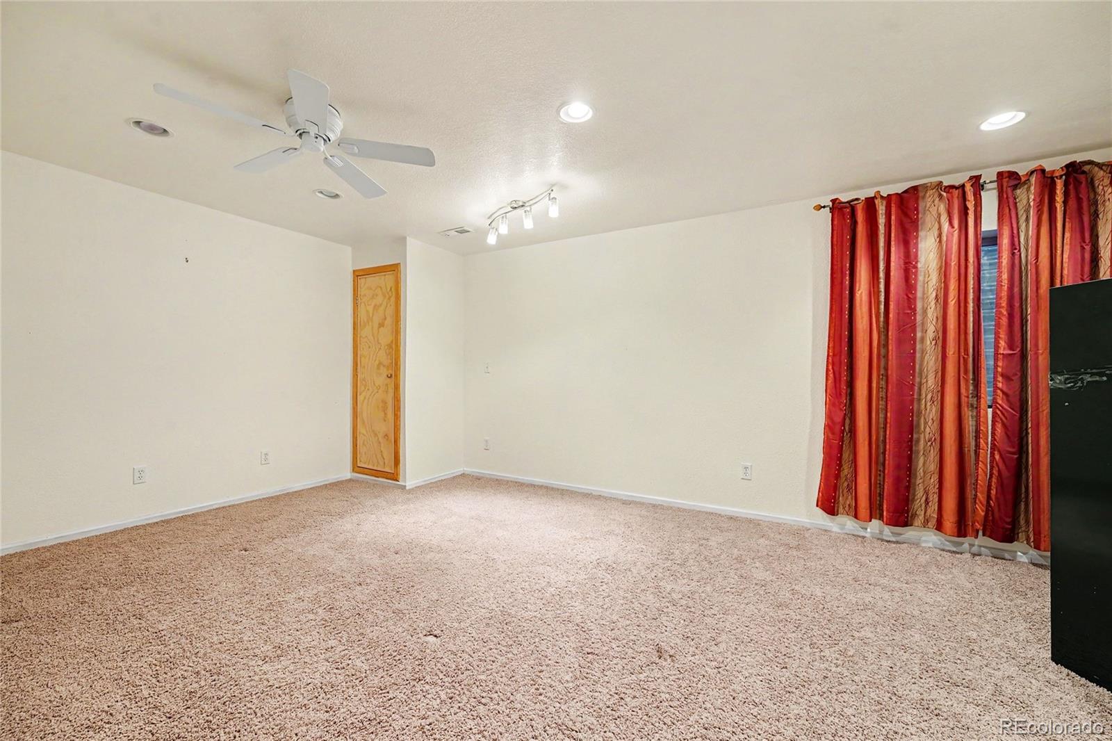 9026 W Remington Place Littleton CO 80128 | MLS #8260467 Image 25