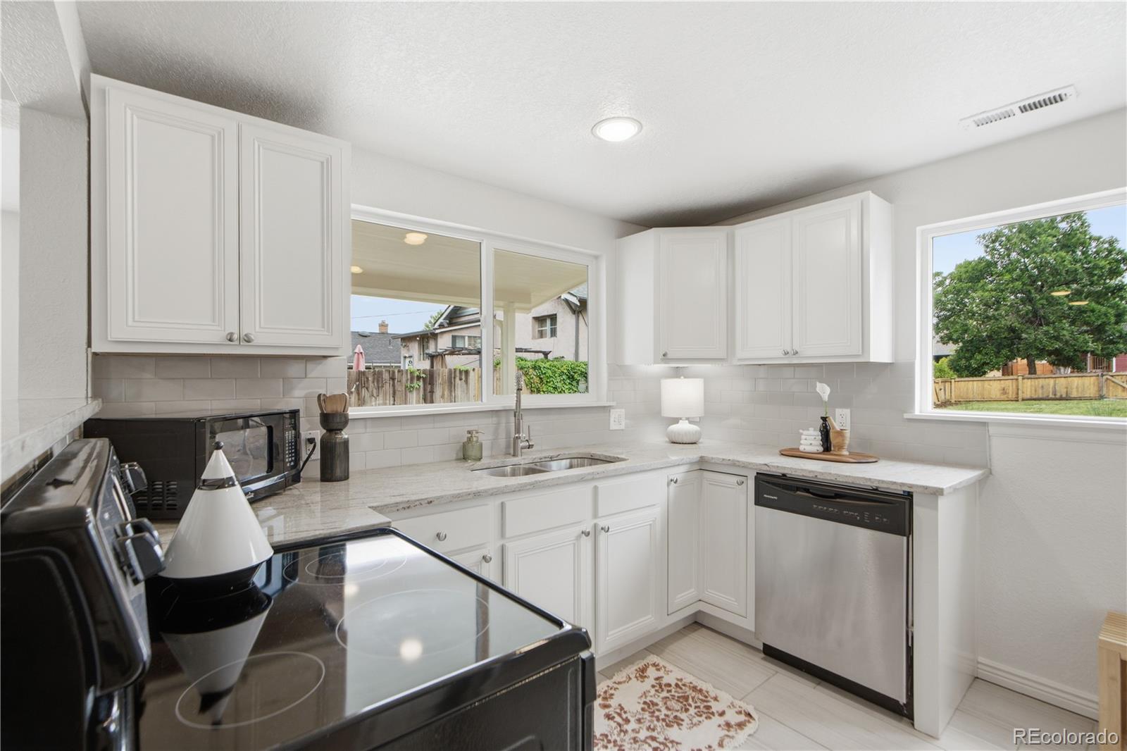 2918 Ames Street Wheat Ridge CO 80214 | MLS #8282170 Image 12