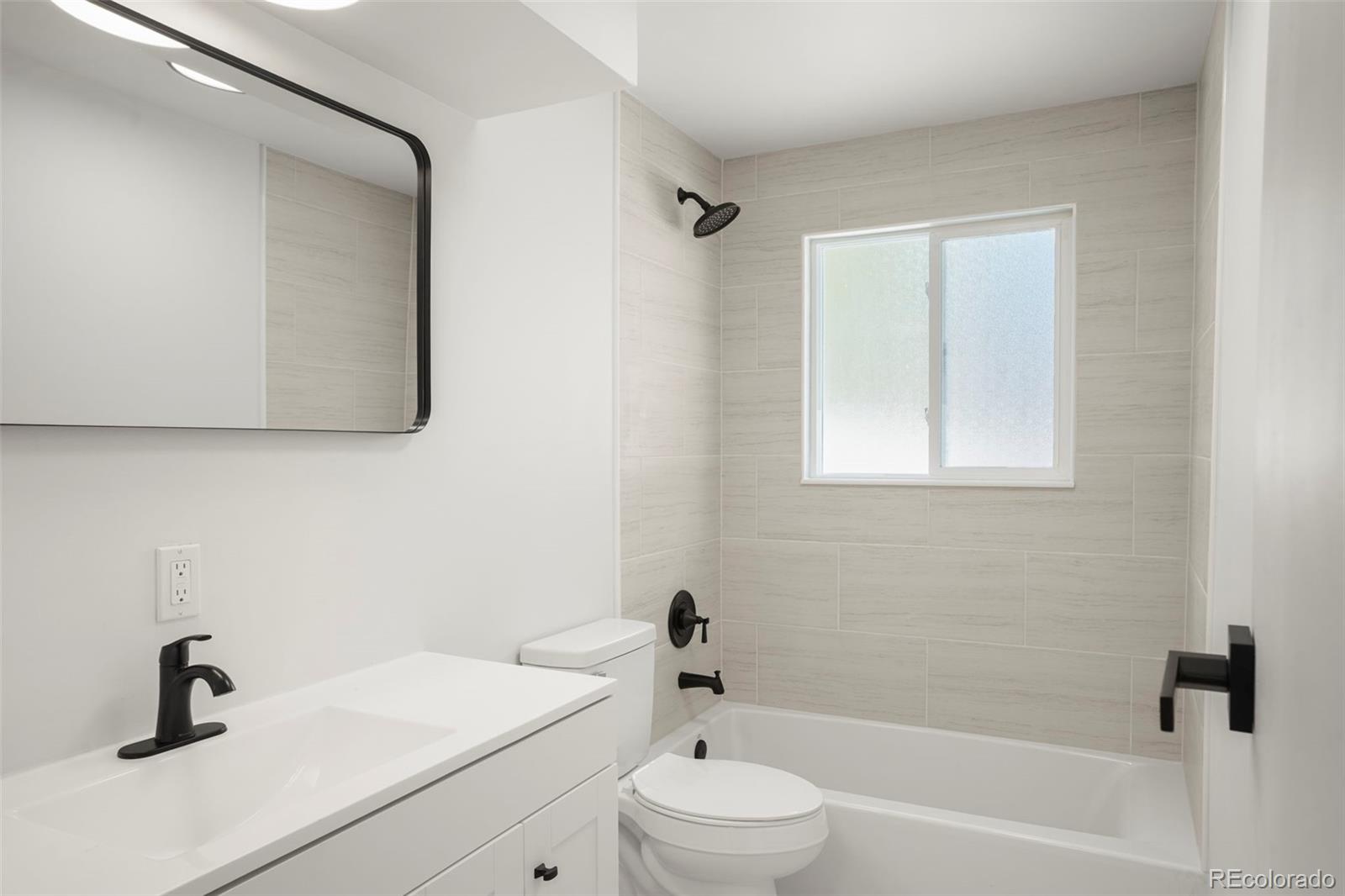 355 W Midway Boulevard Broomfield CO 80020 | MLS #8333343 Image 15