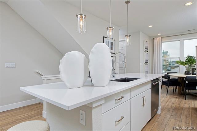 3141 W Bates Avenue Denver CO 80236 | MLS #8411433 Image 2