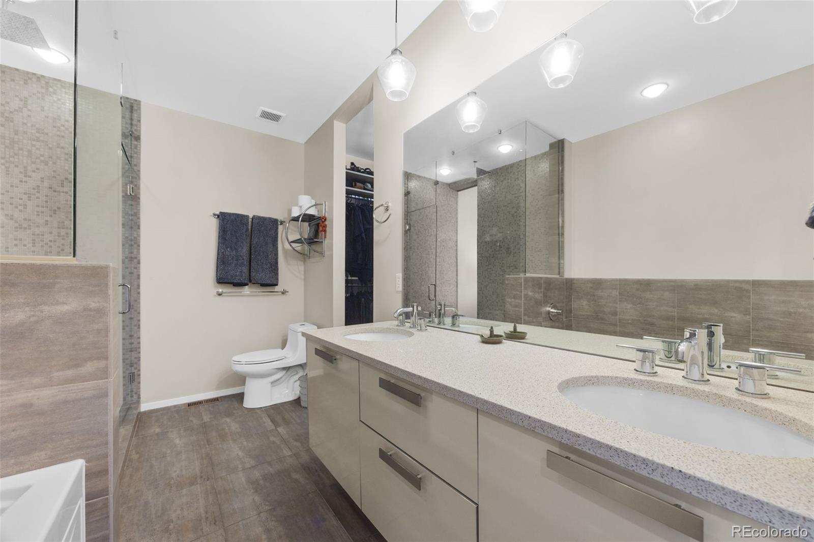 2312 Curtis Street Denver CO 80205 | MLS #8442375 Image 20