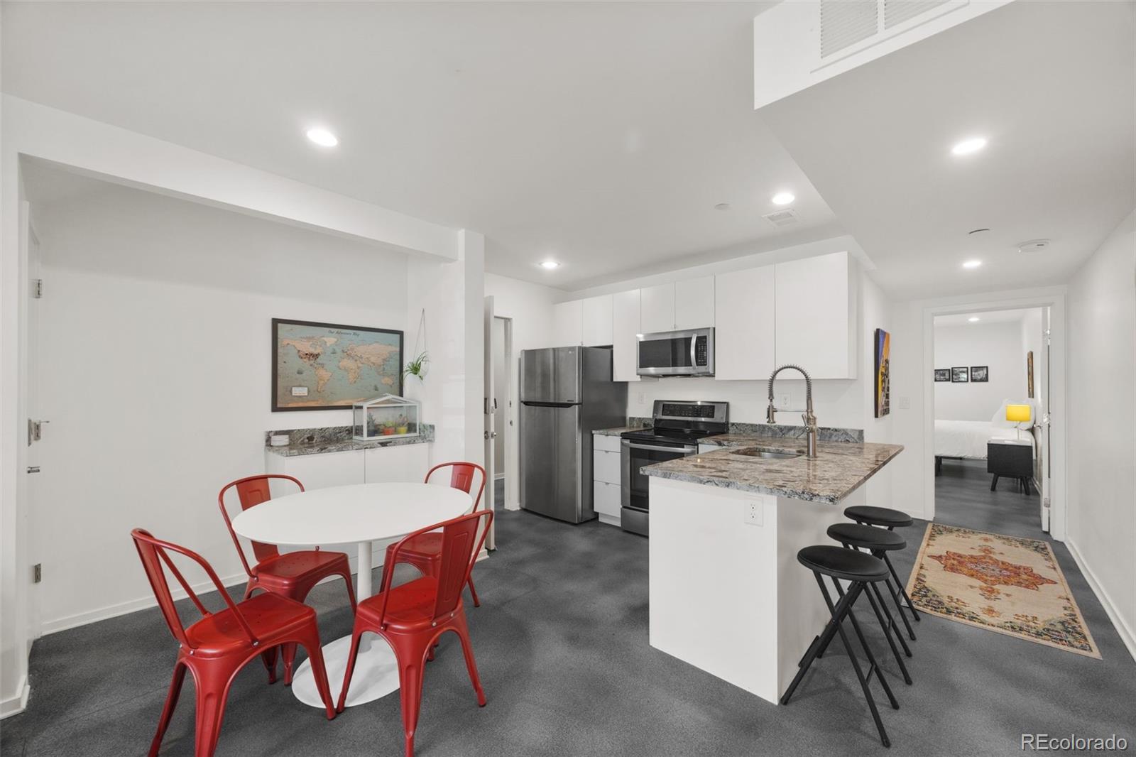 2312 Curtis Street Denver CO 80205 | MLS #8442375 Image 28