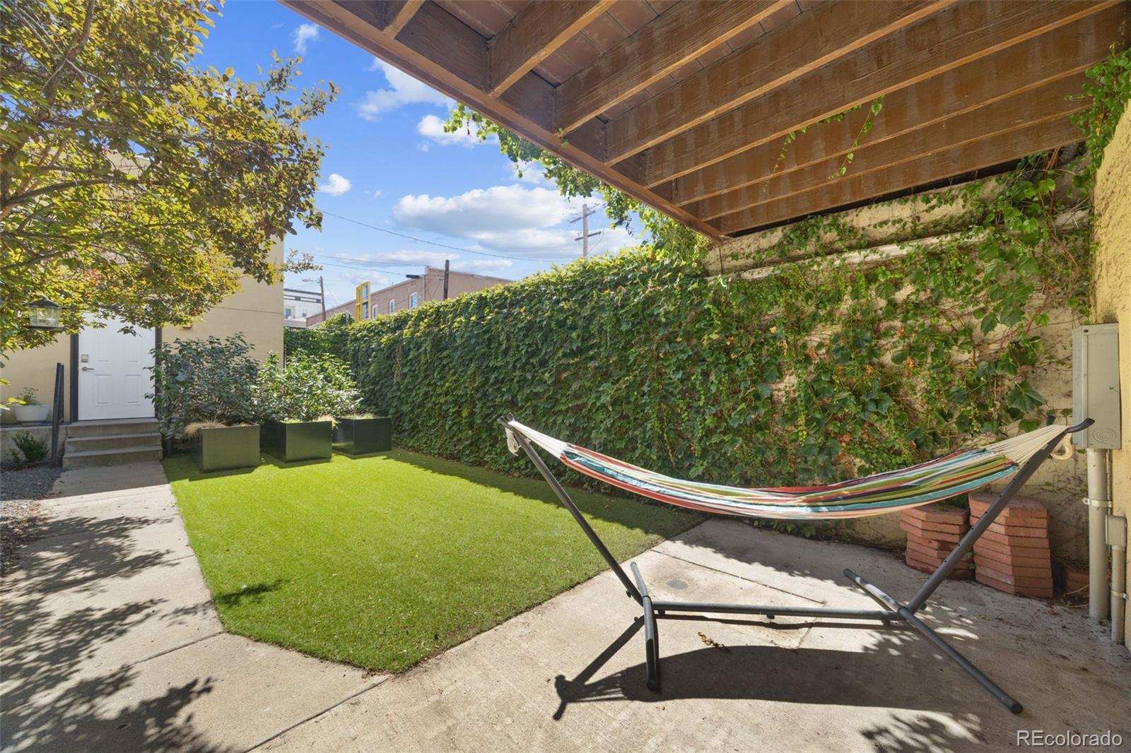 2312 Curtis Street Denver CO 80205 | MLS #8442375 Image 34
