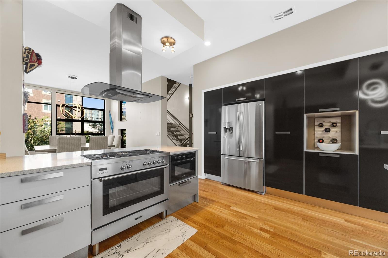 2312 Curtis Street Denver CO 80205 | MLS #8442375 Image 8