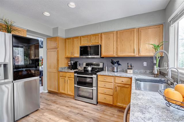 18215 E Warren Avenue Aurora CO 80013 | MLS #8465671 Image 11