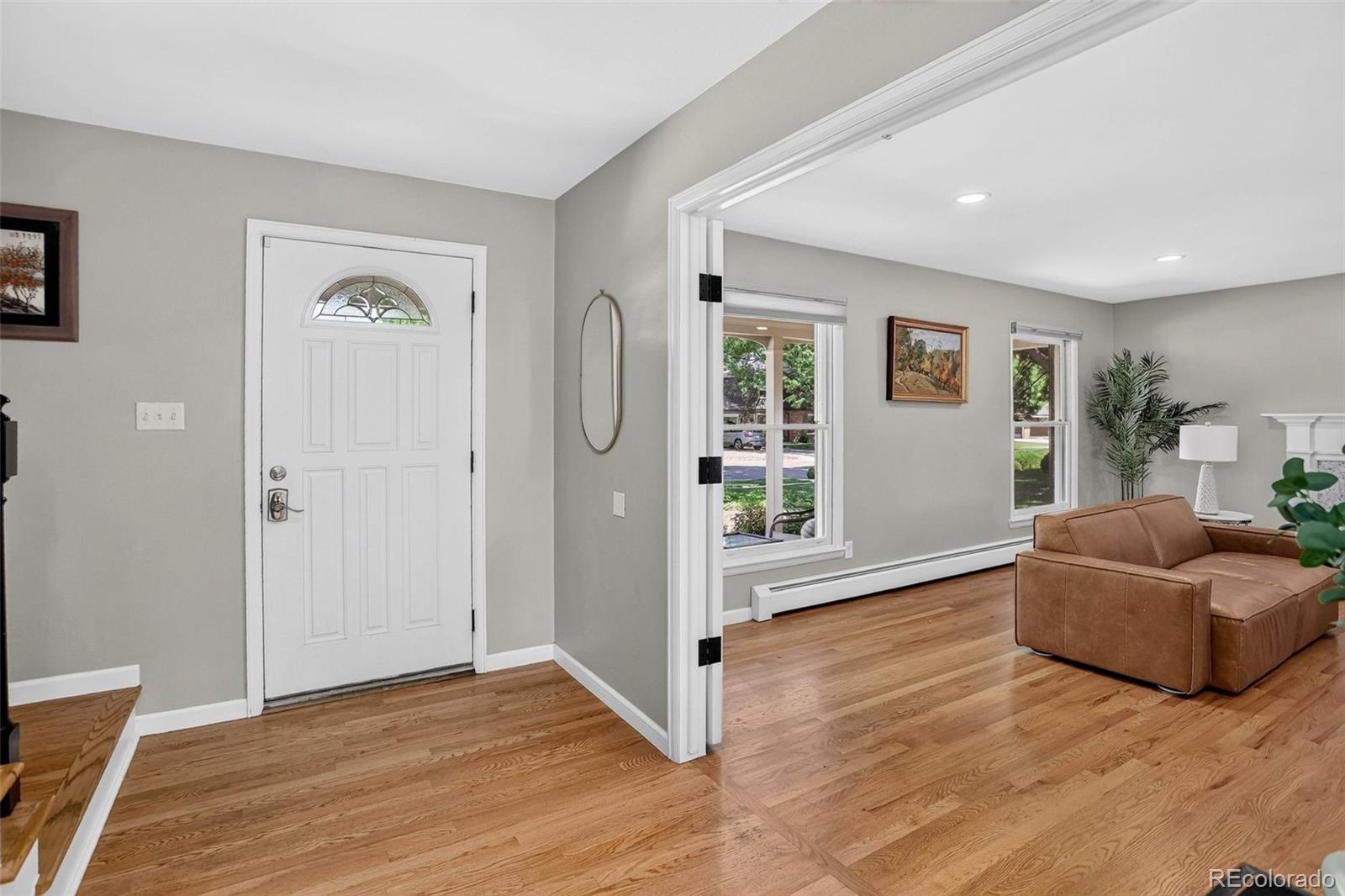 2586 S Eaton Place Lakewood CO 80227 | MLS #8725321 Image 1