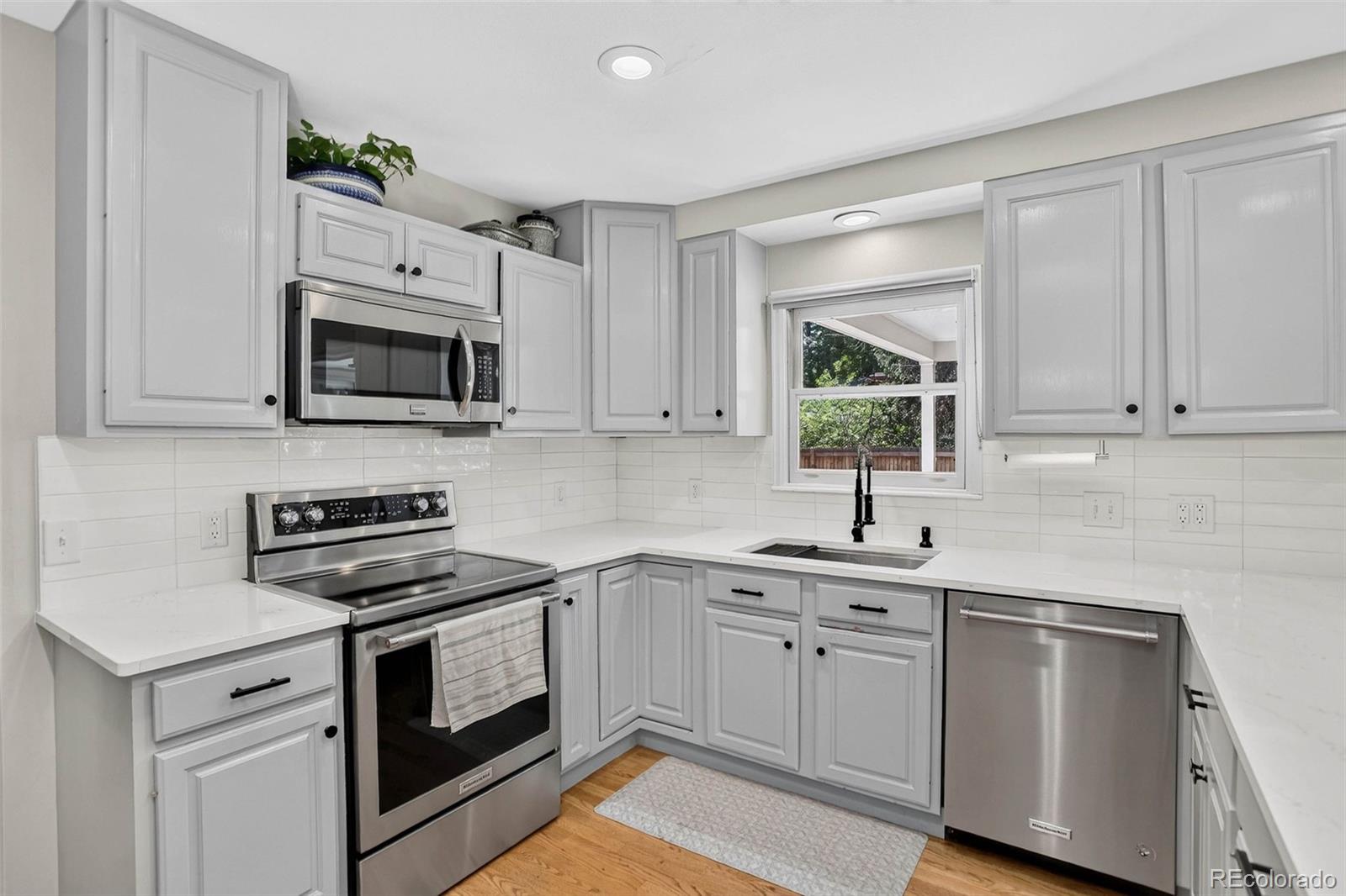 2586 S Eaton Place Lakewood CO 80227 | MLS #8725321 Image 11