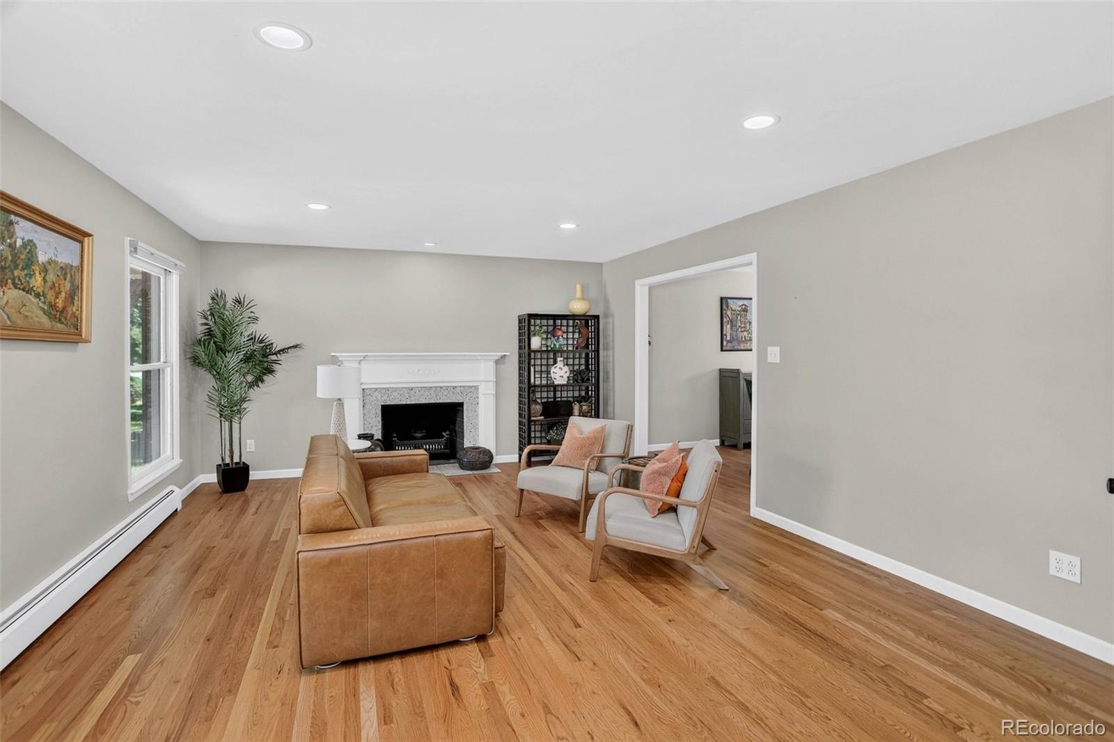 2586 S Eaton Place Lakewood CO 80227 | MLS #8725321 Image 2