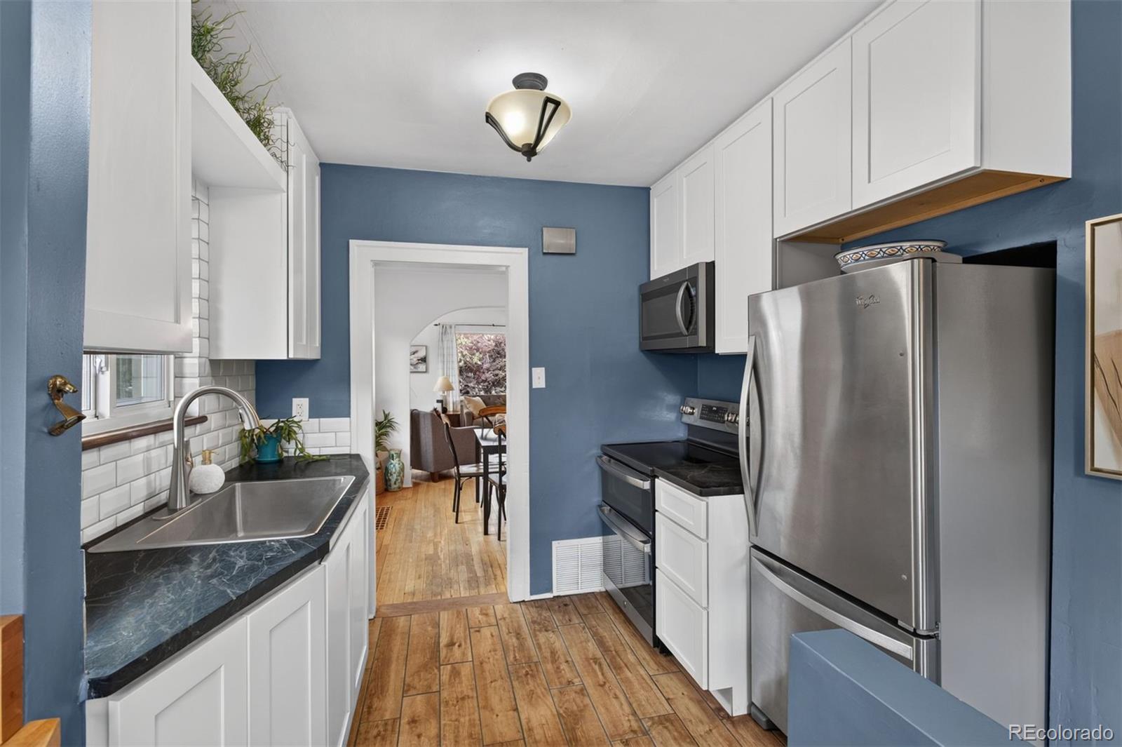 3220 N Madison Street Denver CO 80205 | MLS #8748160 Image 16