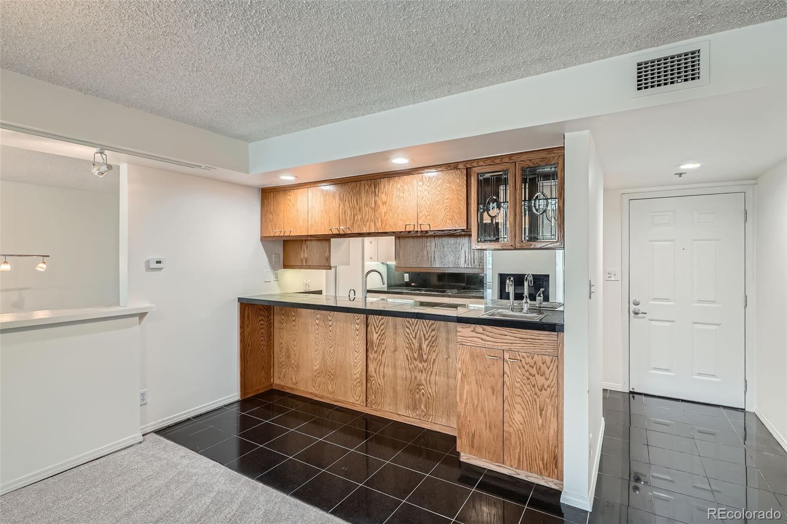 7000 E Quincy Avenue #F317 Denver CO 80237 | MLS #8760783 Image 10