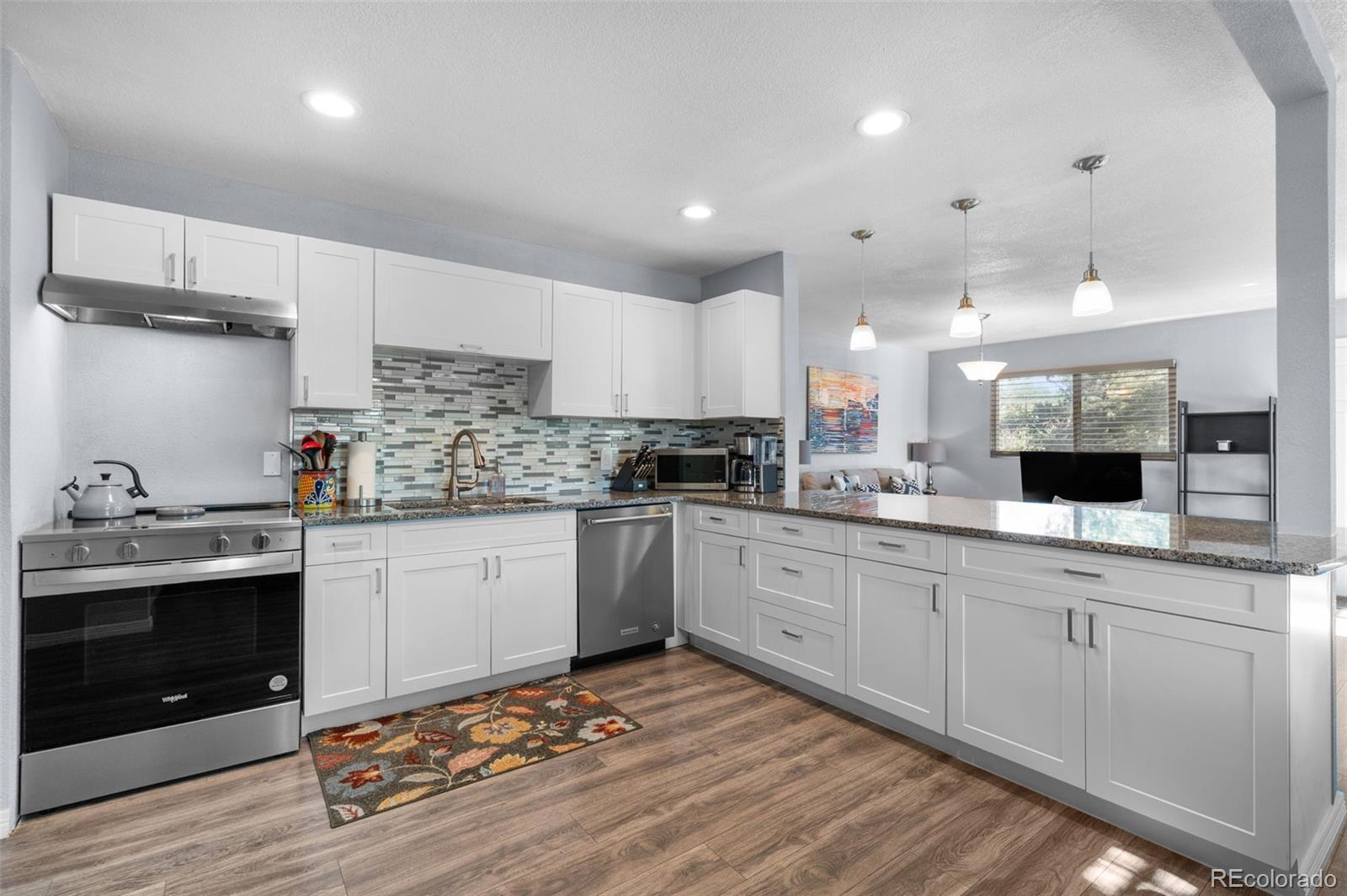 8395 W 64th Avenue Arvada CO 80004 | MLS #8803223 Image 4