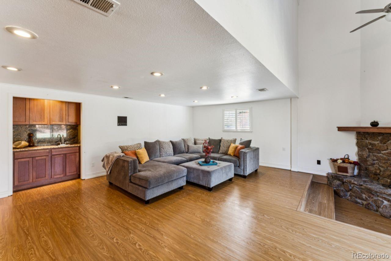 5900 S Wolff Court Littleton CO 80123 | MLS #8817599 Image 11