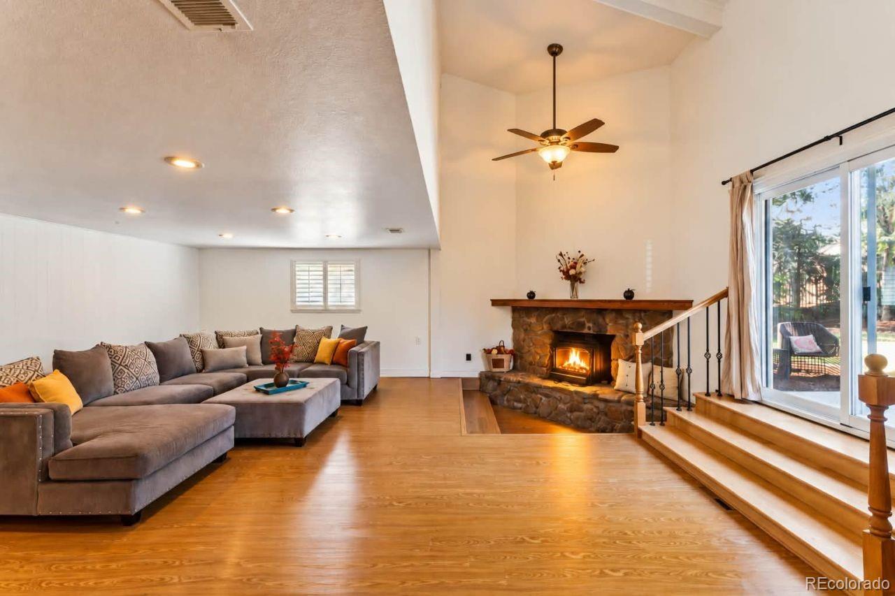 5900 S Wolff Court Littleton CO 80123 | MLS #8817599 Image 2