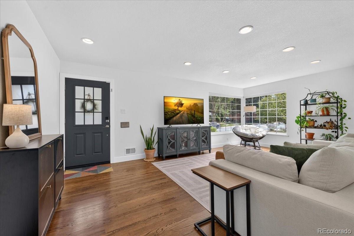 515 Dover Street Denver CO 80226 | MLS #8851729 Image 2