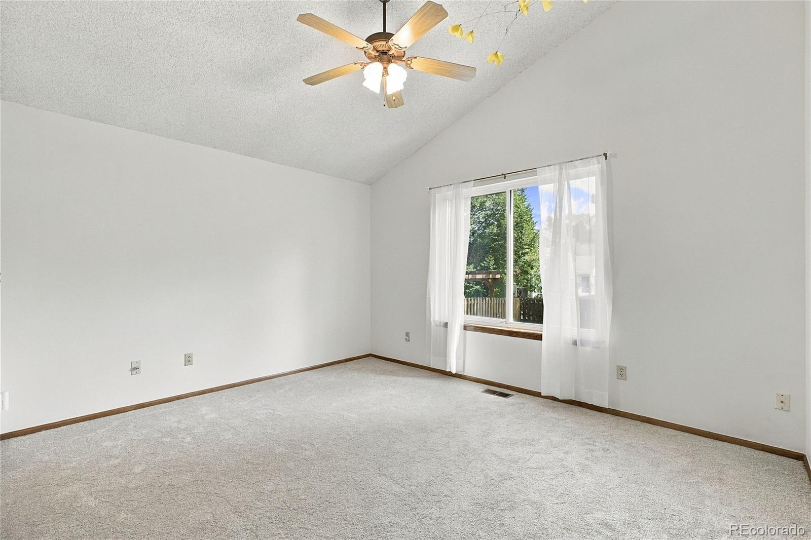 5514 S Zang Street Littleton CO 80127 | MLS #8860968 Image 2