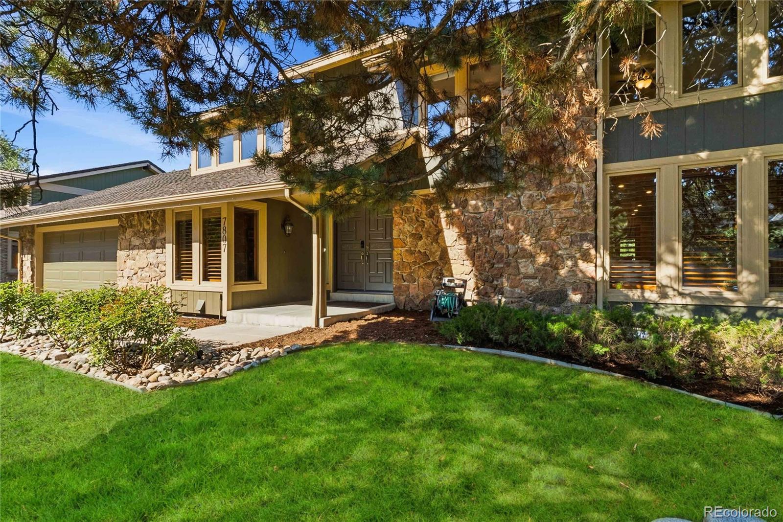 7807 S Forest Street Centennial CO 80122 | MLS #8904602 Image 1