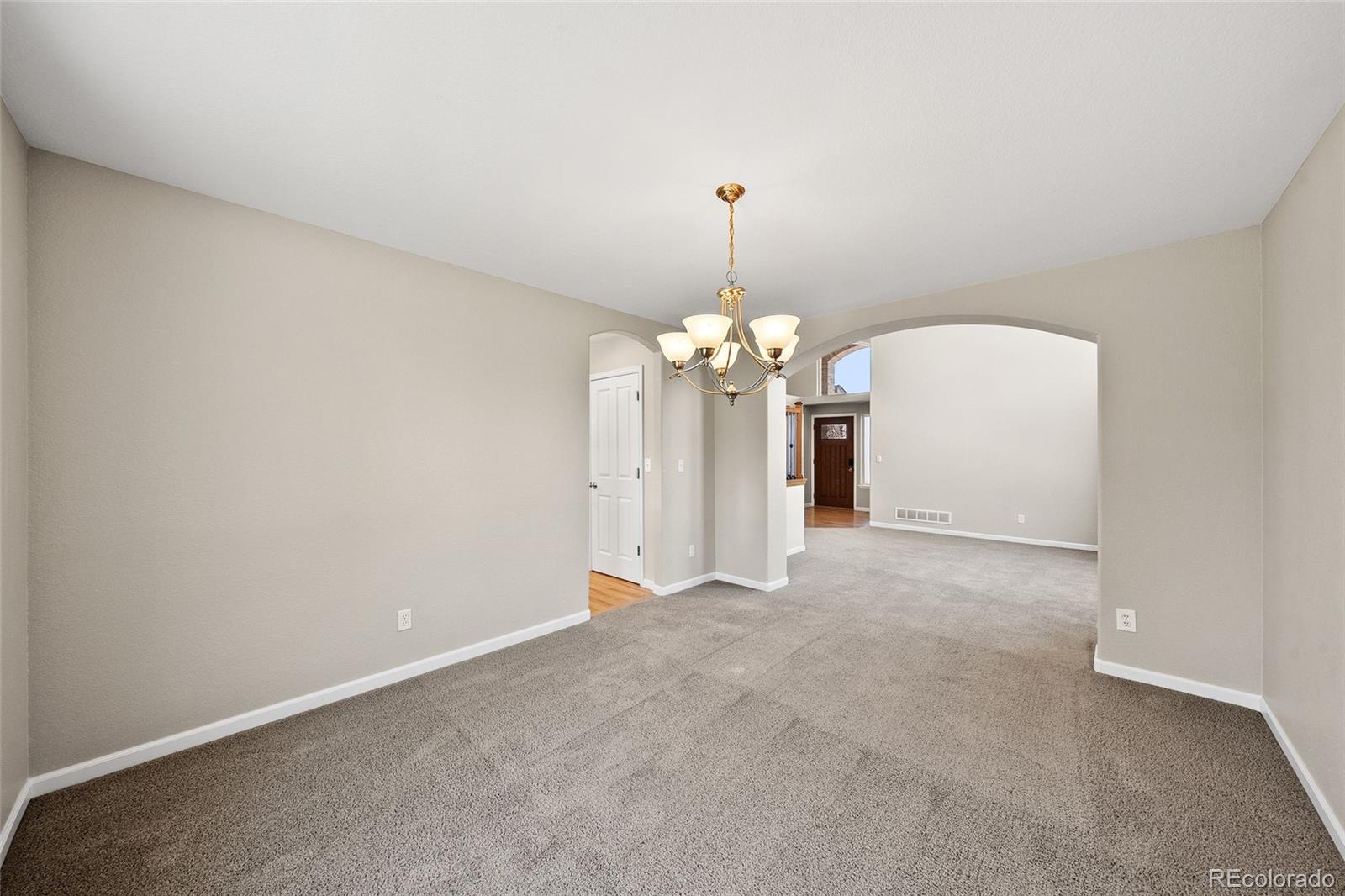 8070 S Estes Street Littleton CO 80128 | MLS #9078187 Image 13