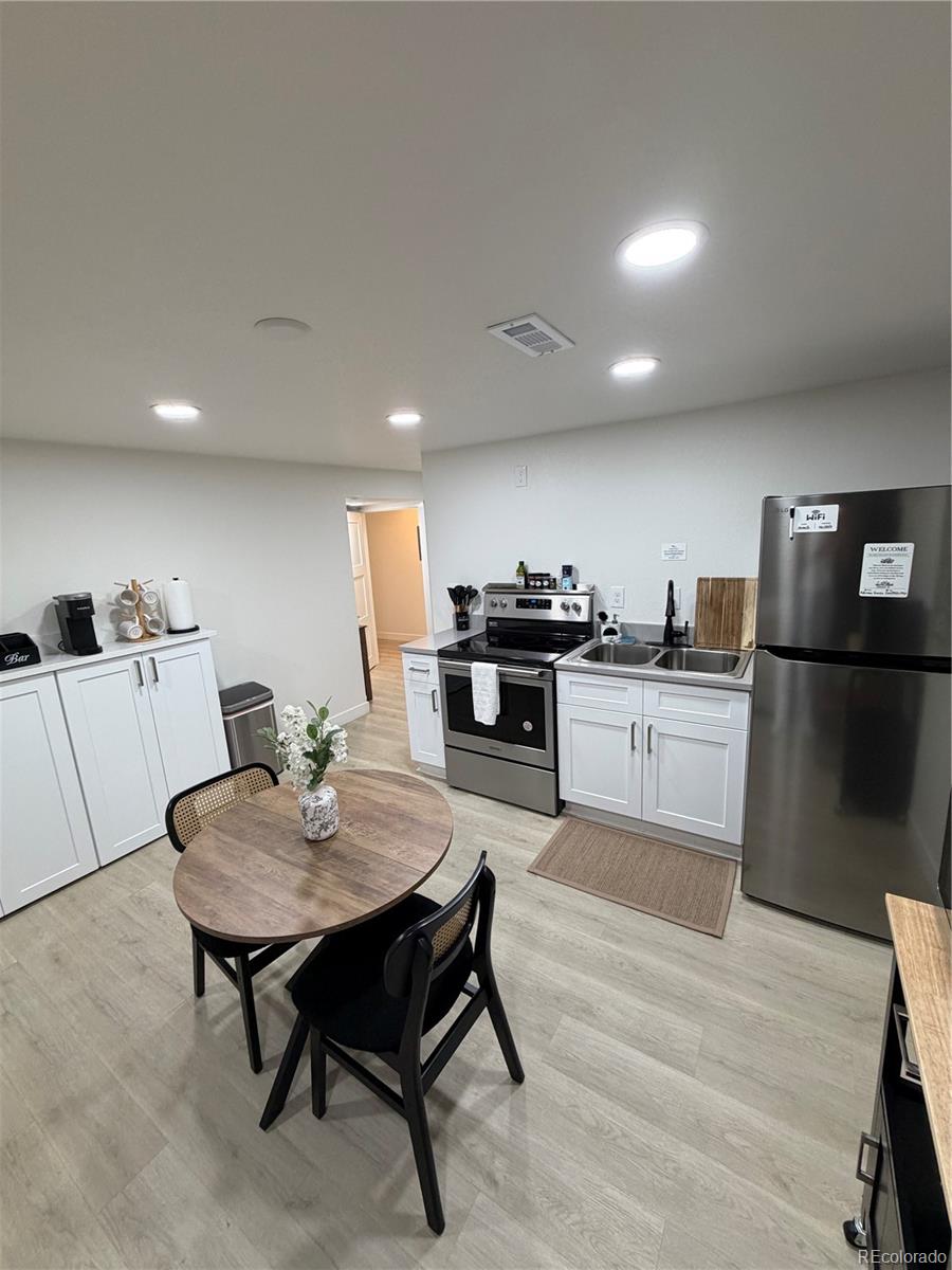 3011 S Sheridan Boulevard Denver CO 80227 | MLS #9202055 Image 2