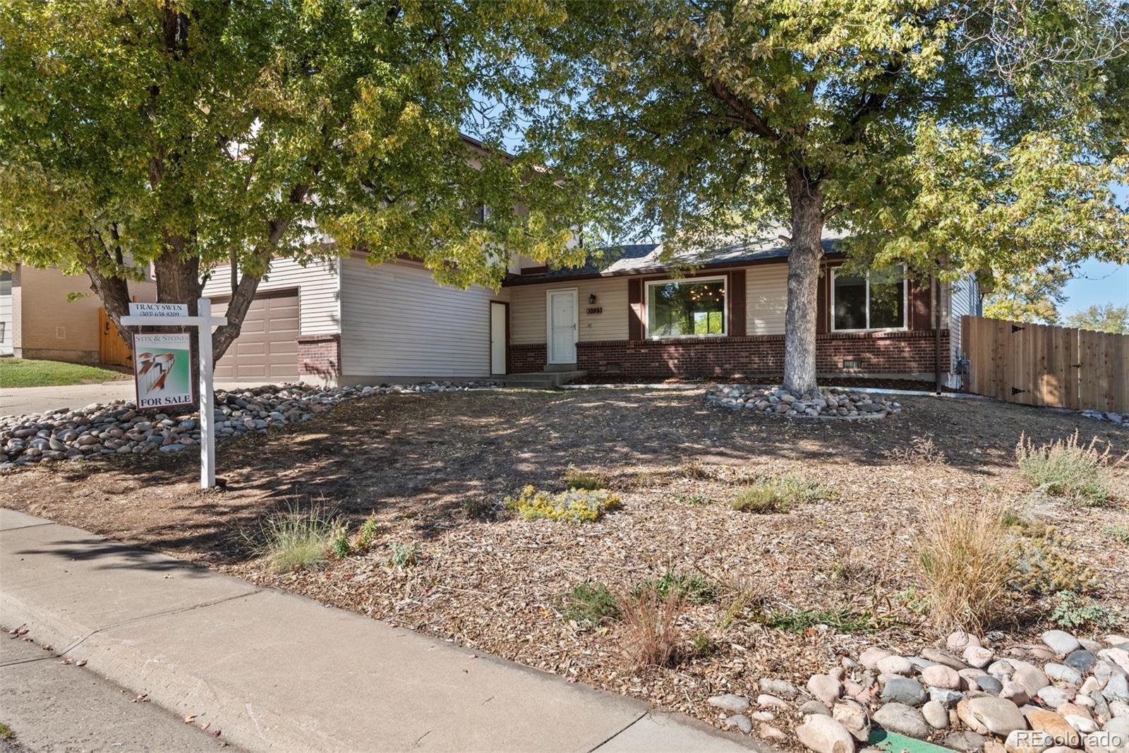 10723 W Marlowe Place Littleton CO 80127 | MLS #9206480 Image 1