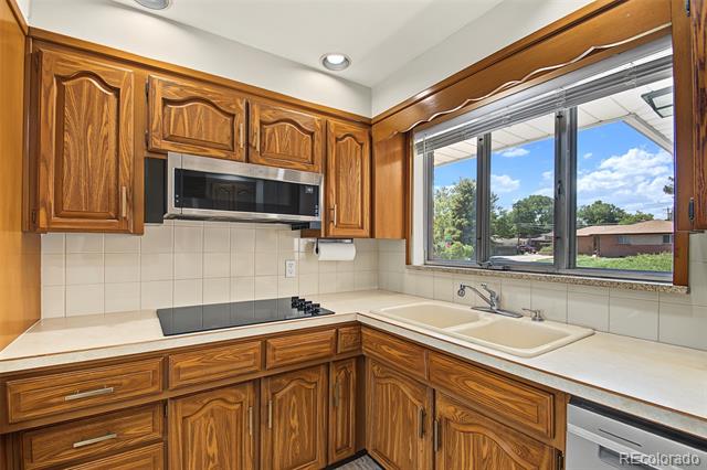 2408 S Utica Street Denver CO 80219 | MLS #9301490 Image 7