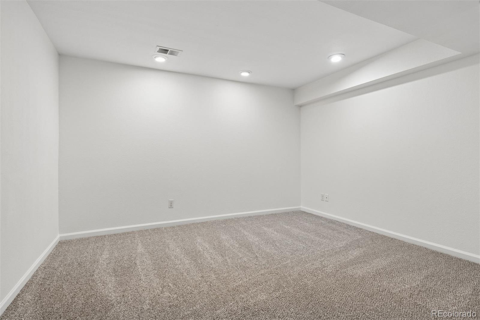 12369 W Berry Avenue Littleton CO 80127 | MLS #9478856 Image 36