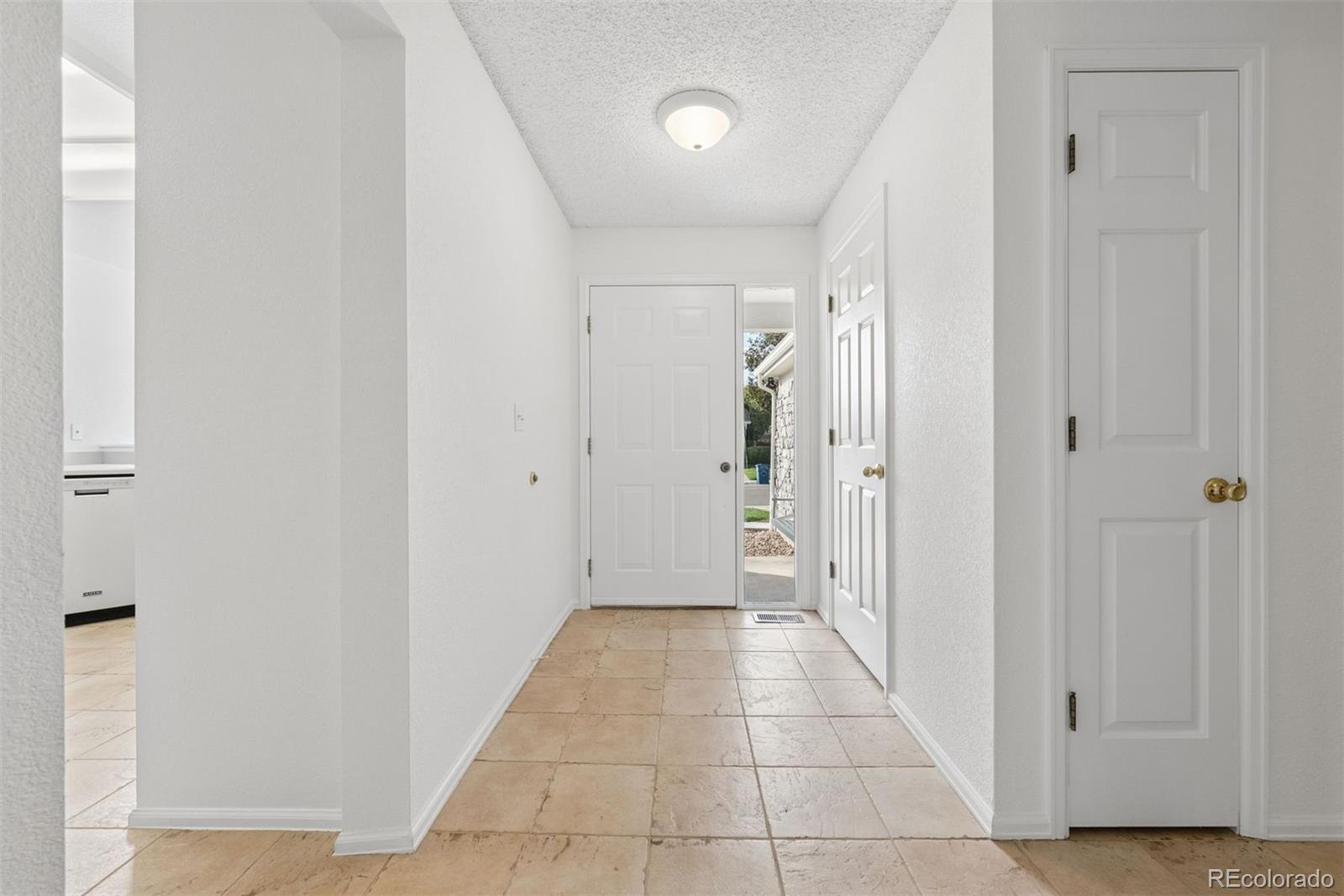 12369 W Berry Avenue Littleton CO 80127 | MLS #9478856 Image 5