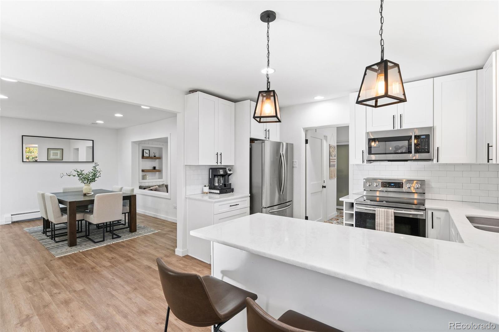 1600 Balsam Street Lakewood CO 80214 | MLS #9520217 Image 2